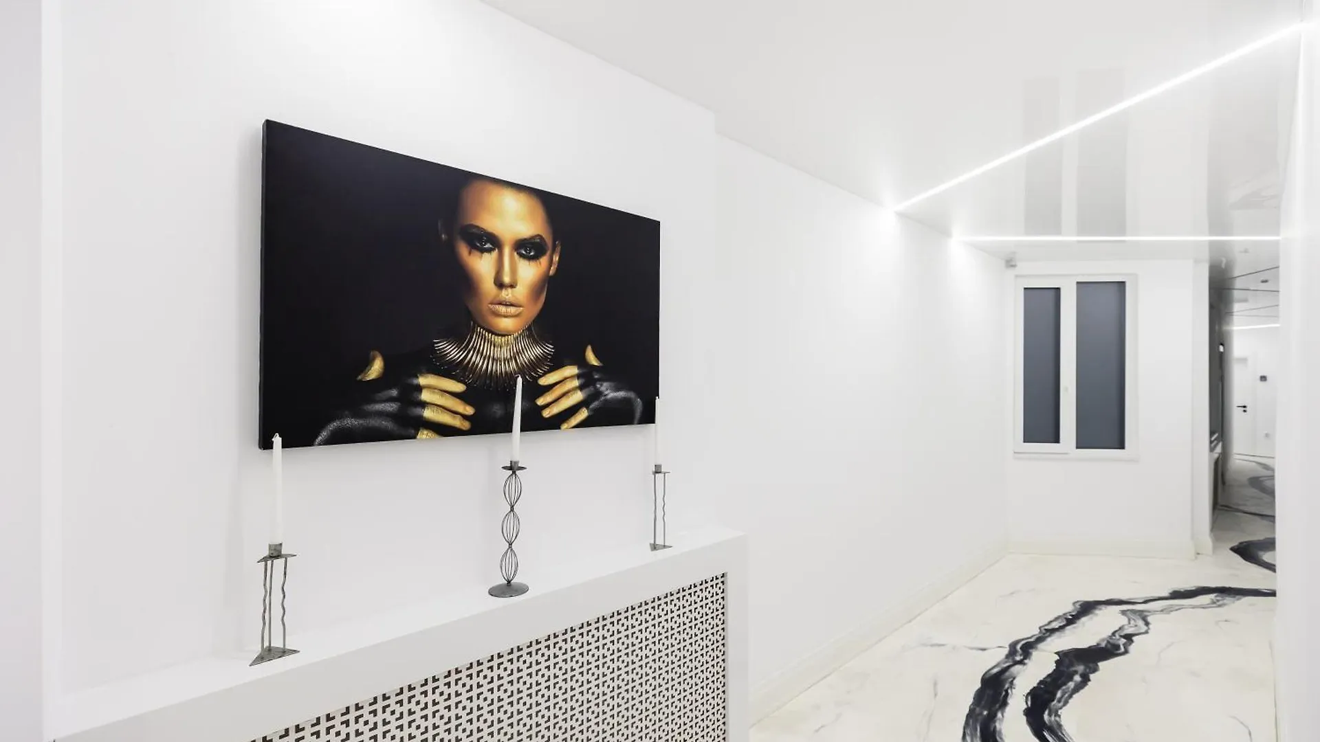 Bucharest Studios Milano Room Hostel