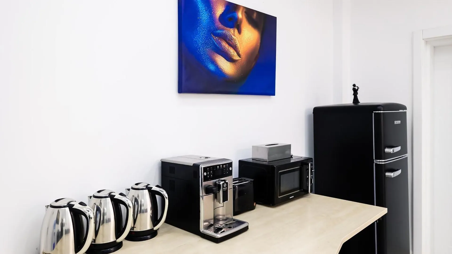 Hostel Bucharest Studios Milano Room Romanya